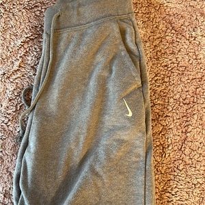 Nike XS Joggers